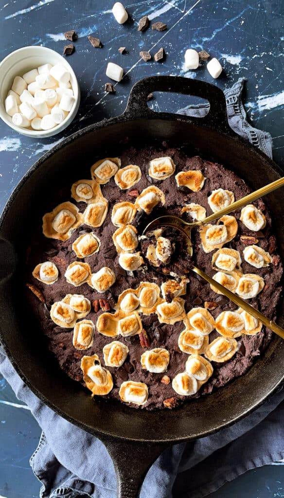 rocky road skillet brownie with marshmallows, walnuts, and chocolate chips