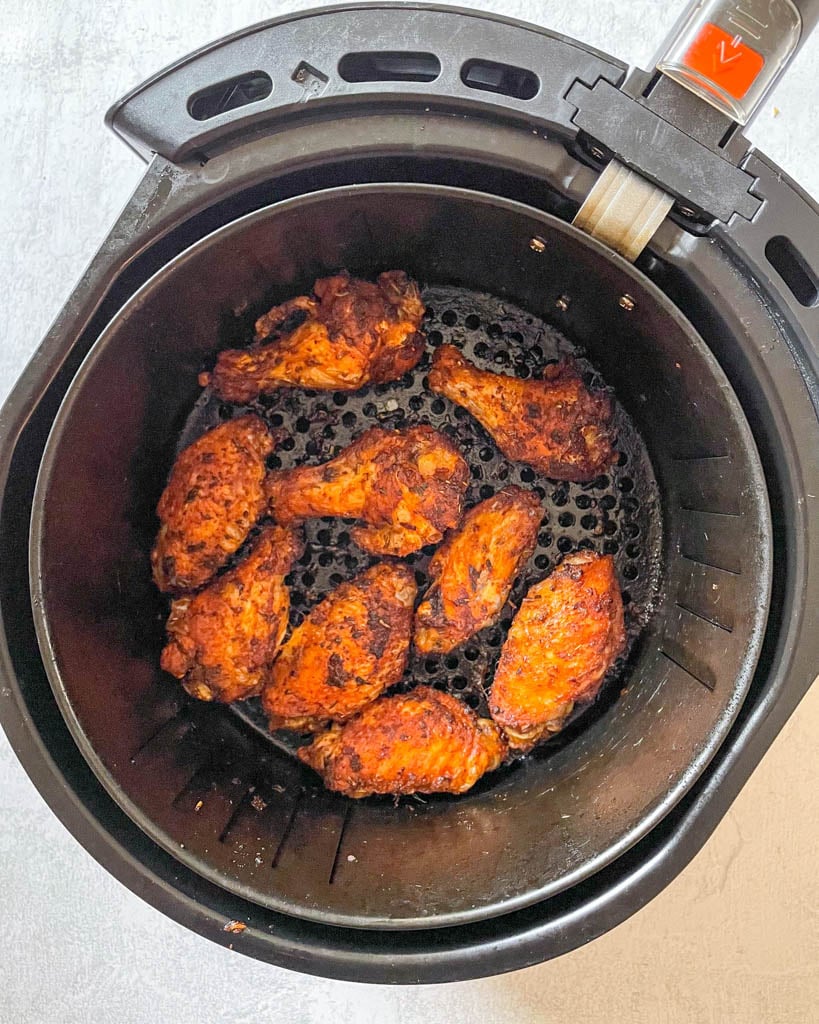 cooked chicken wings in the air fryer