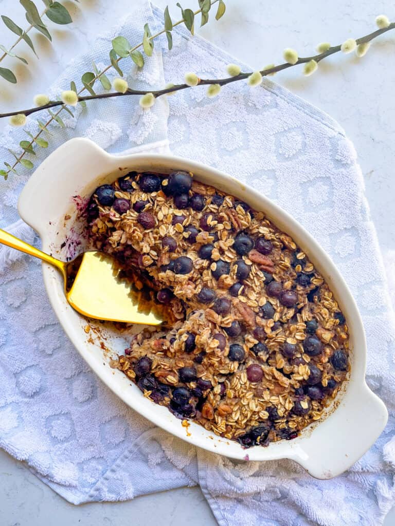 vegan and gluten free baked blueberry oatmeal
