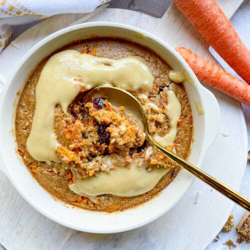 Healthy & EASY Carrot Cake Baked Oats - Ministry of Curry