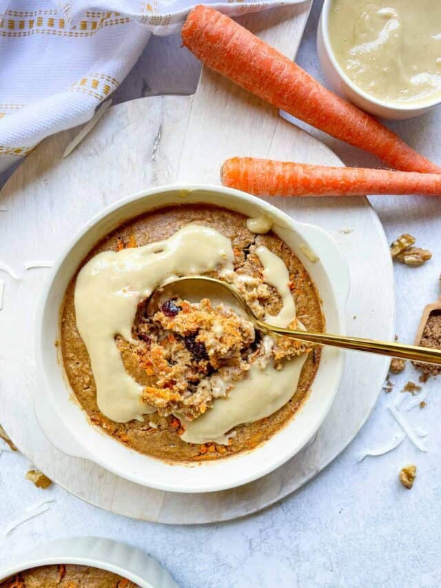 High-Protein Carrot Cake Baked Oats!