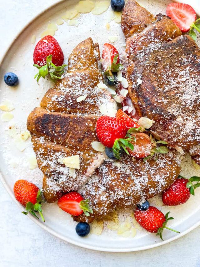 Strawberry Croissant French Toast Good Food Baddie 6519