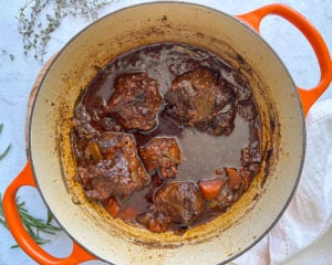 cooked tender oxtail stew