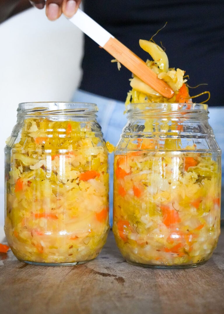 HomeMade Sauerkraut Recipe (Raw Fermented Sauerkraut)