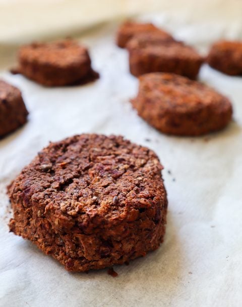 The best black bean veggie burgers