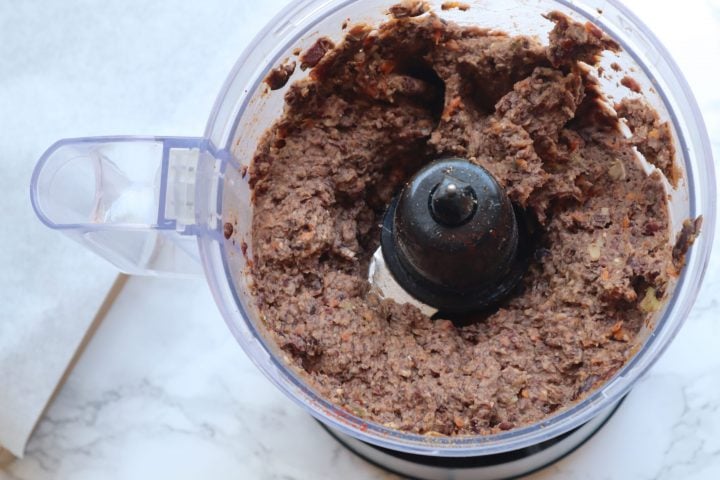 making black bean burgers from scratch