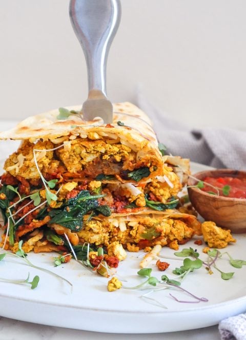 easy vegan breakfast quesadilla